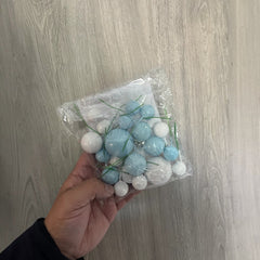 Esferas Decorativas Azul con Blanco x 21